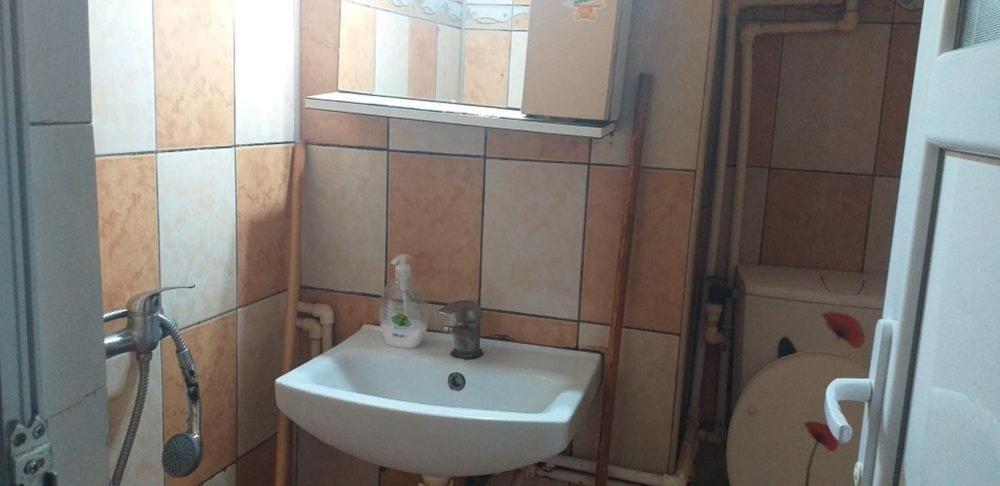 Garsoniera Appartement Buzău Buitenkant foto