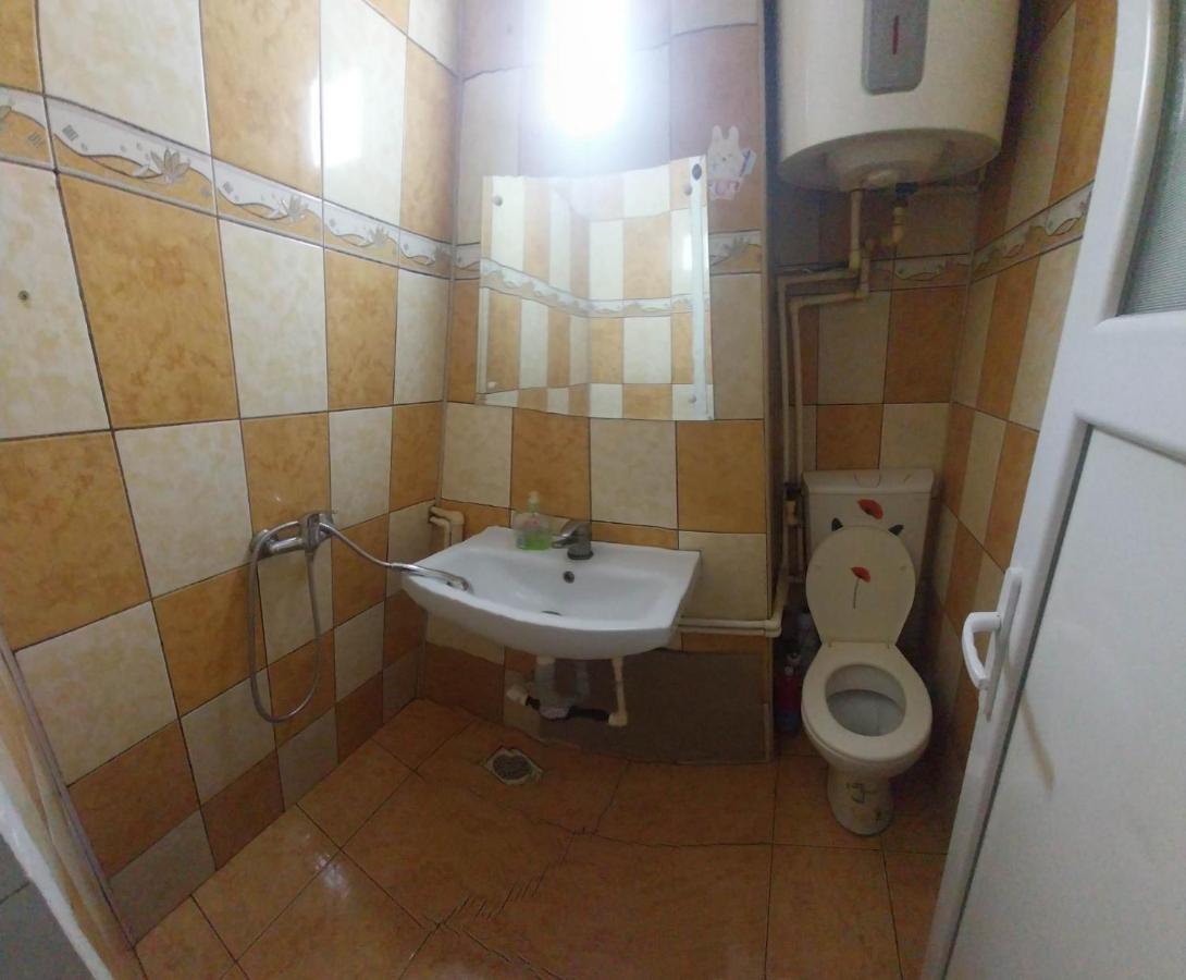 Garsoniera Appartement Buzău Buitenkant foto